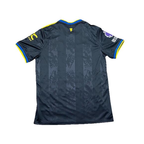 Manchester United | Men’s Large Alternative Jersey - Picture 2 of 7